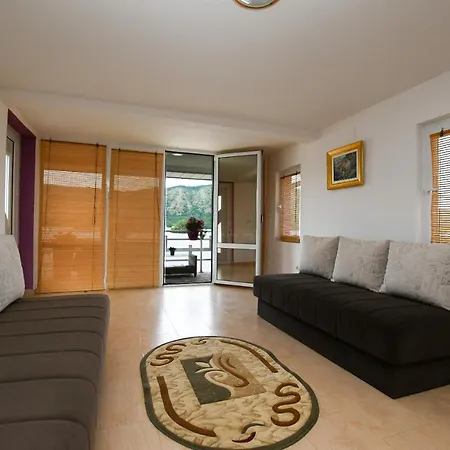 Case de vacanță Kozokic